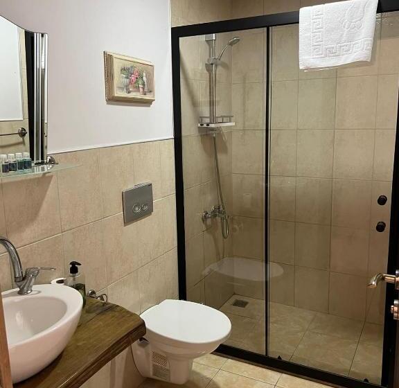 海景标准间带阳台, Göcekinn