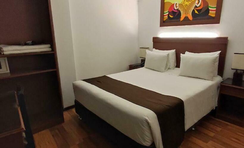 标准单人间, Ferre Boulevard Machu Picchu