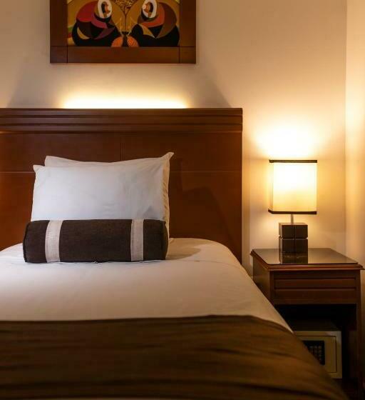 标准单人间, Ferre Boulevard Machu Picchu