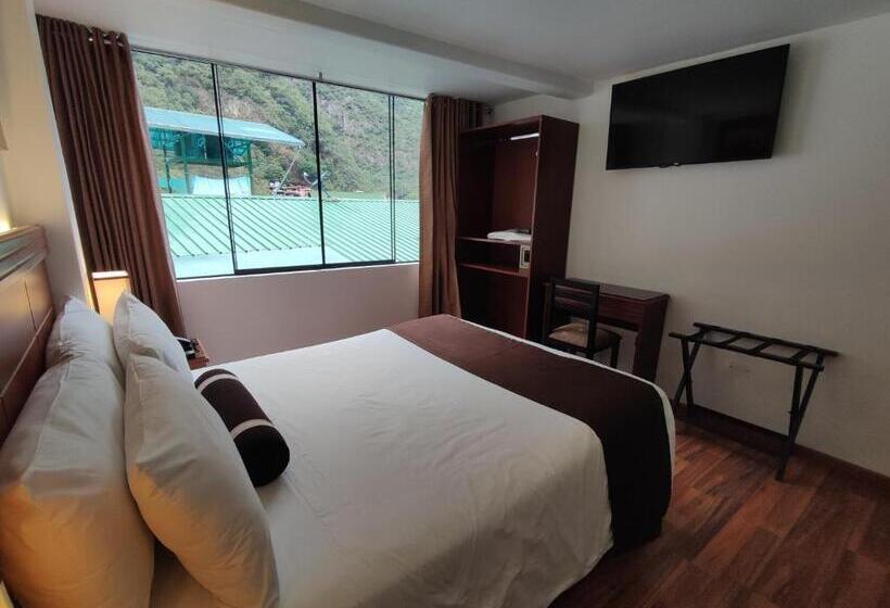 标准间, Ferre Boulevard Machu Picchu