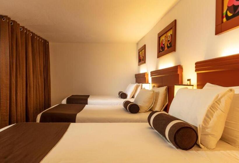 标准三人间, Ferre Boulevard Machu Picchu