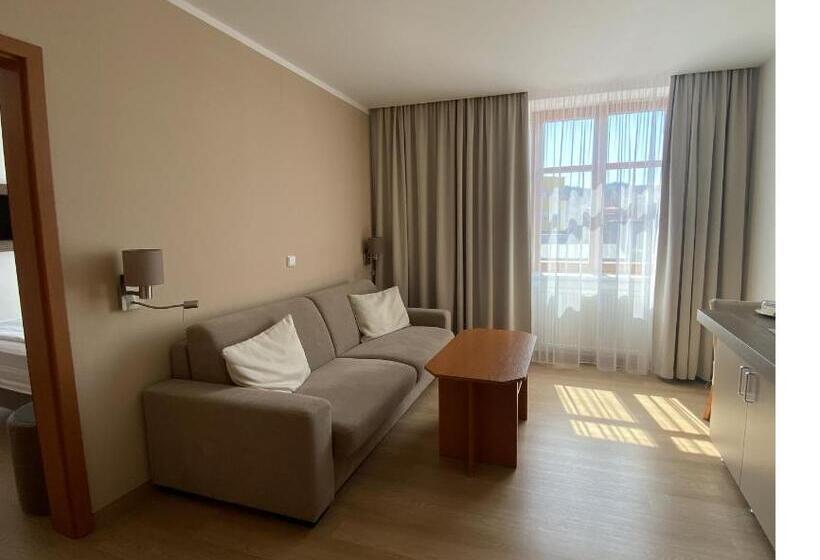 Люкс, Magistr Vsetín