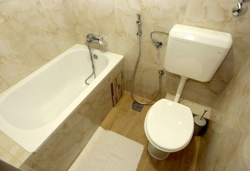 اتاق استاندارد سه نفره, Pansion Kipovi