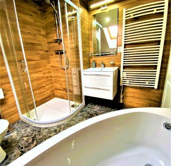 منزل غرفة نوم واحدة, Jiřičná