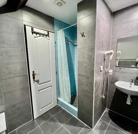 غرفة قياسية, Jiřičná