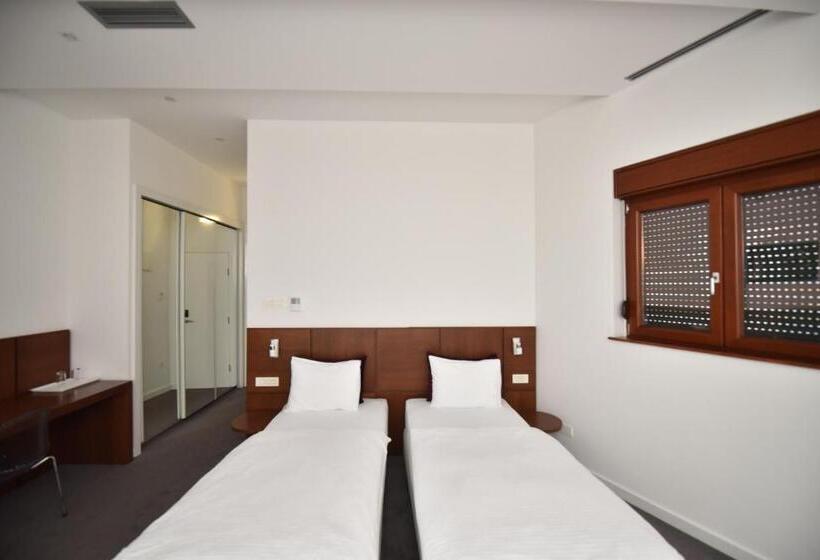 اتاق استاندارد با تراس, Sesto Senso