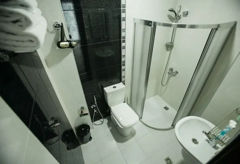 اتاق سوپریور با چشم‌انداز استخر, Kobuleti Pearl Of Sea Hotel & Spa