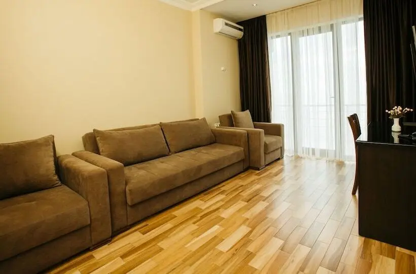 اتاق خانوادگی با چشم‌انداز دریا, Kobuleti Pearl Of Sea Hotel & Spa