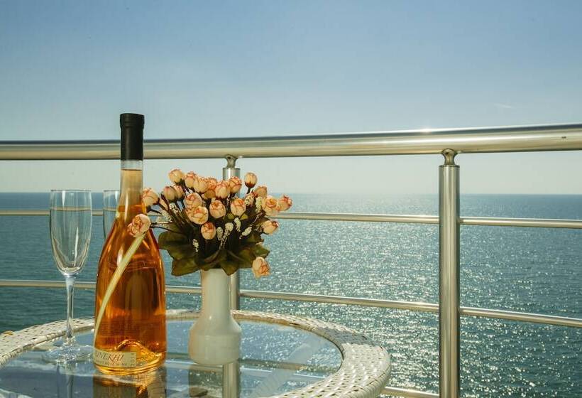 סוויטה נשיאותית, Kobuleti Pearl Of Sea Hotel & Spa