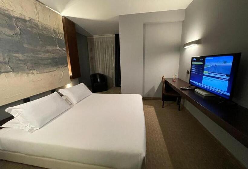 スーペリアールーム, Bes Hotel Cremona Soncino
