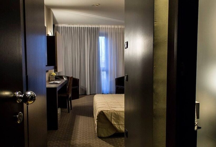 スタンダードルーム, Bes Hotel Cremona Soncino