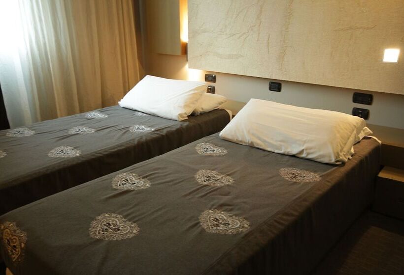 スタンダードルーム, Bes Hotel Cremona Soncino