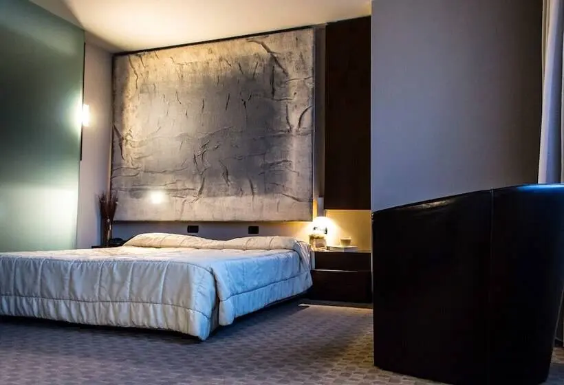 身障者適用スタンダードルーム, Bes Hotel Cremona Soncino