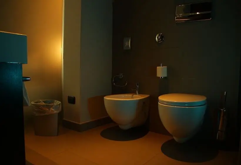 身障者適用スタンダードルーム, Bes Hotel Cremona Soncino