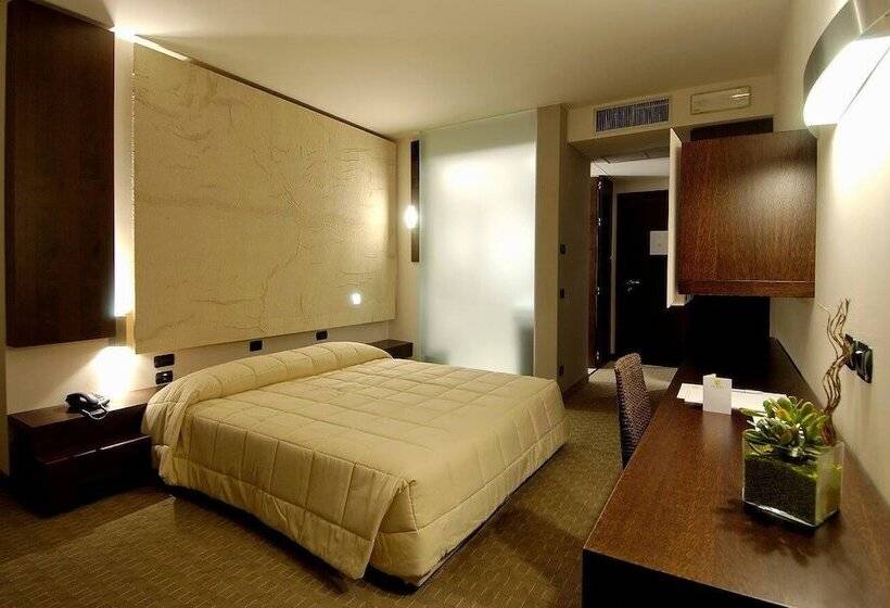 スタンダードルーム, Bes Hotel Cremona Soncino