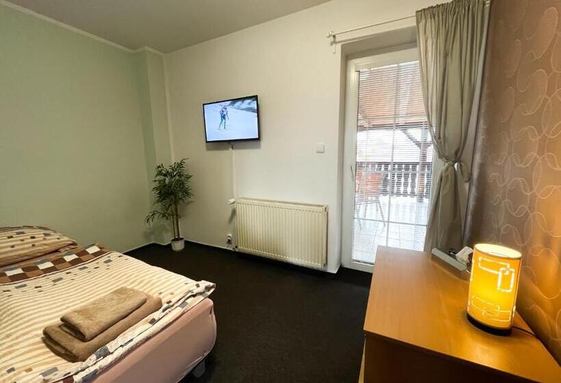 חדר סטנדרט יחיד, Aldo