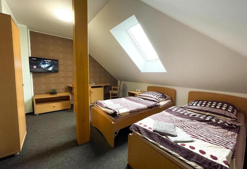 חדר סטנדרט, Aldo