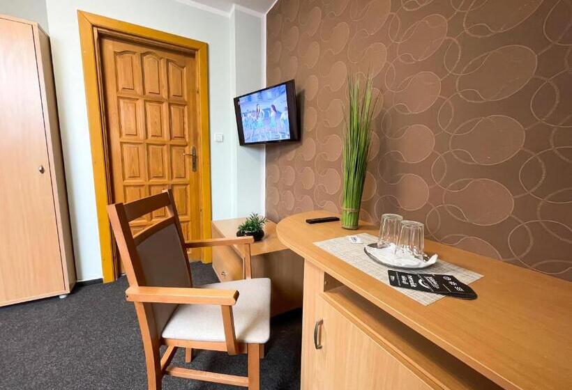 חדר סטנדרט, Aldo