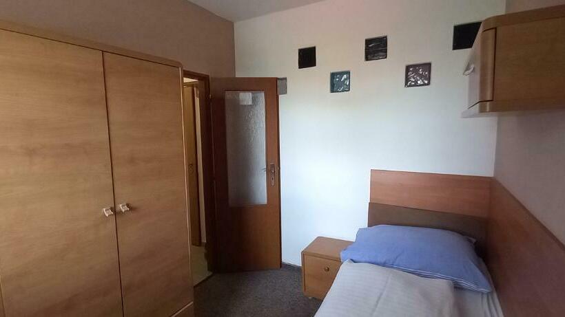 Номер Стандарт Индивидуальный, Expres Atack Penzion