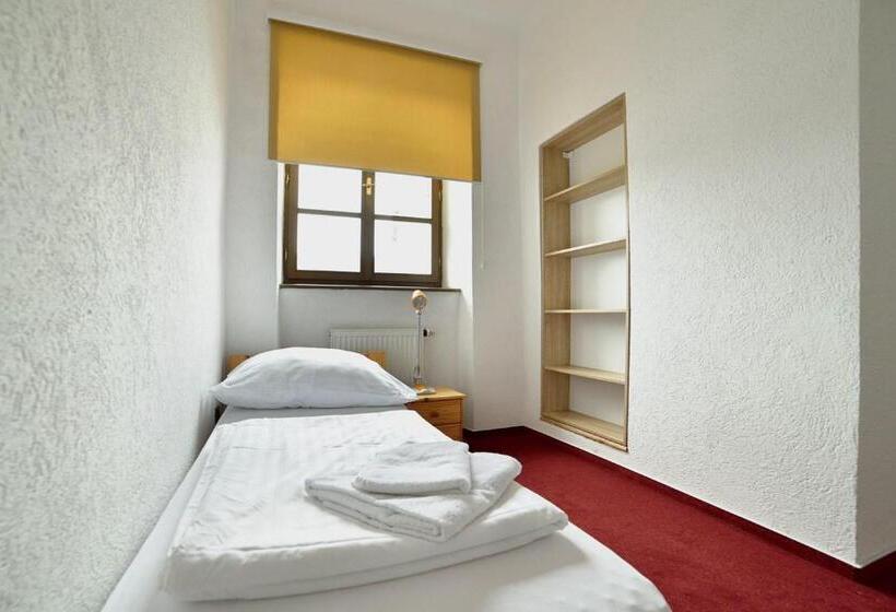 标准三人间, Pivovarský Dvůr Lipan