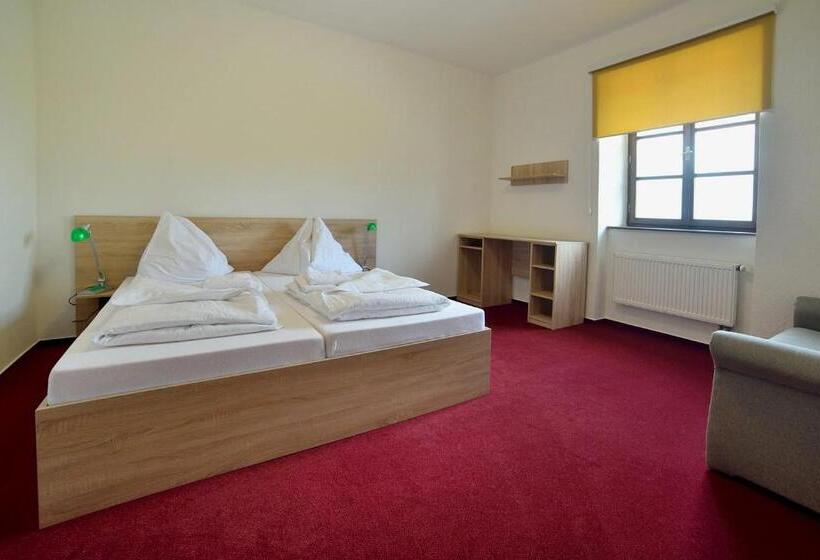 豪华房间, Pivovarský Dvůr Lipan