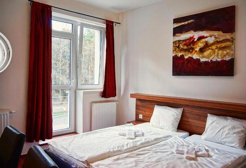 اتاق استاندارد, Restaurace A Penzion Zděná Bouda