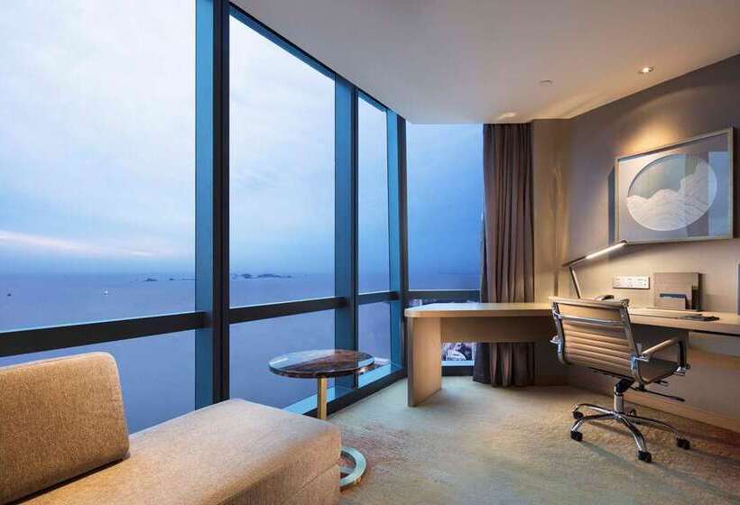 Camera Business Letto King, Hilton Rome Eur La Lama