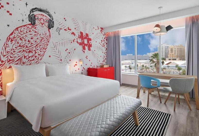 اتاق پرمیوم, Radisson Red Dubai Silicon Oasis