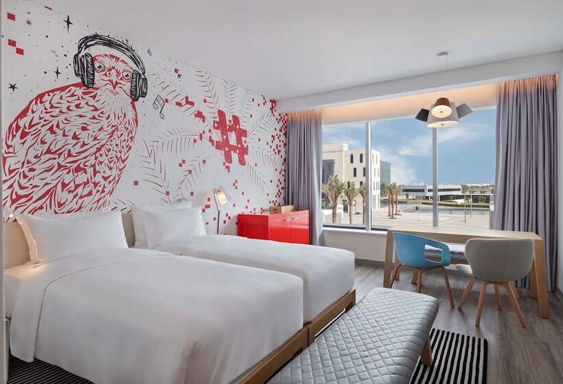 اتاق استاندارد, Radisson Red Dubai Silicon Oasis