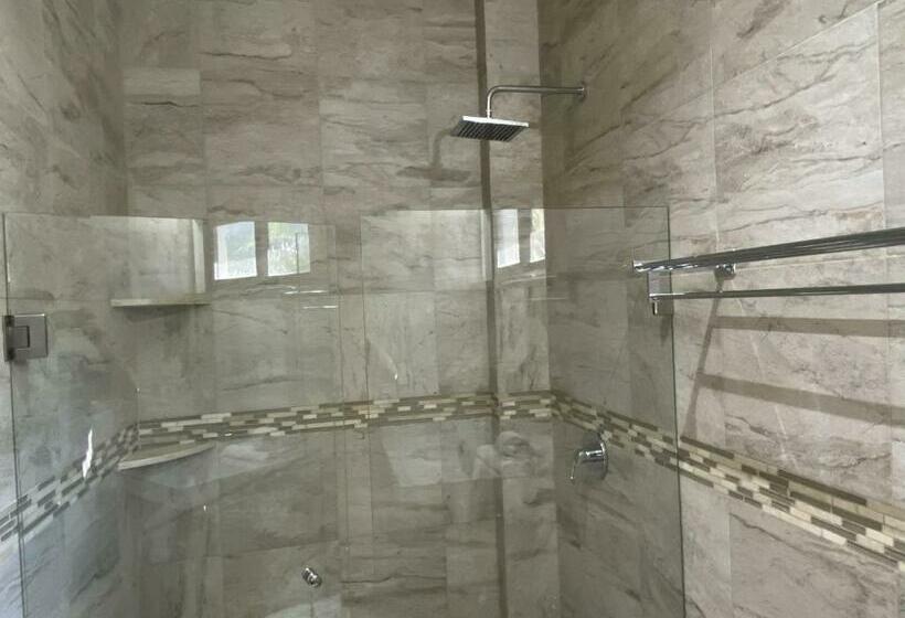 스탠다드 룸 킹사이즈 침대, Cuxos Hotel Beachfront