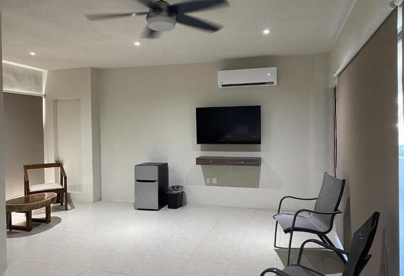 스탠다드 룸 킹사이즈 침대, Cuxos Hotel Beachfront