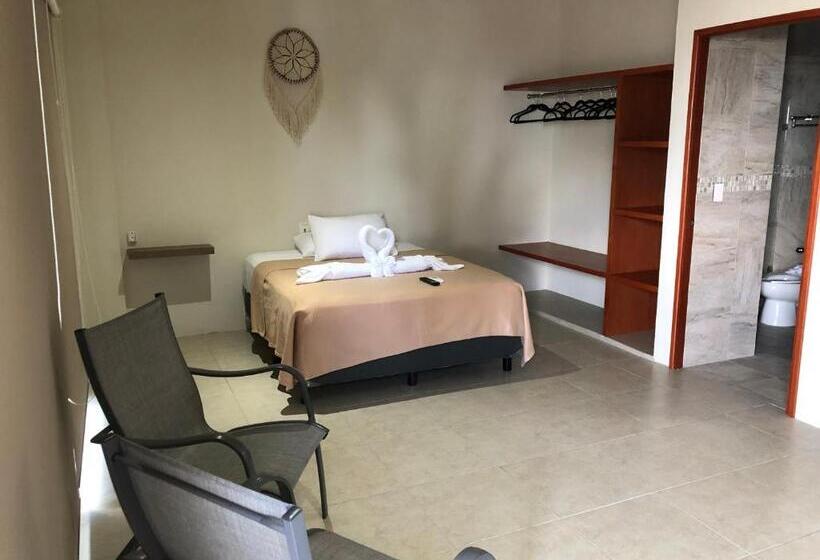 스탠다드 4인용 룸 바다전망, Cuxos Hotel Beachfront