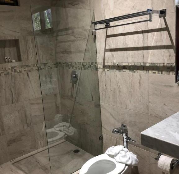 스탠다드 4인용 룸 바다전망, Cuxos Hotel Beachfront