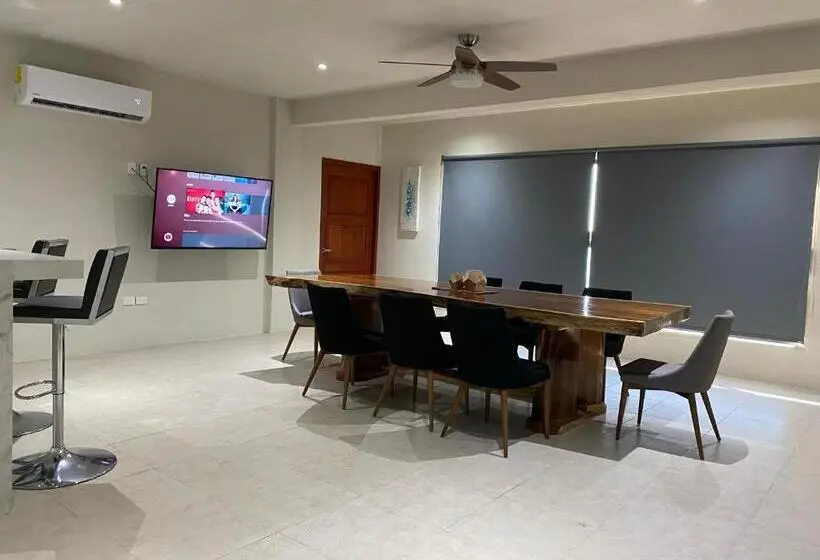 آپارتمان 1 خوابه با چشم‌انداز دریا, Cuxos Hotel Beachfront