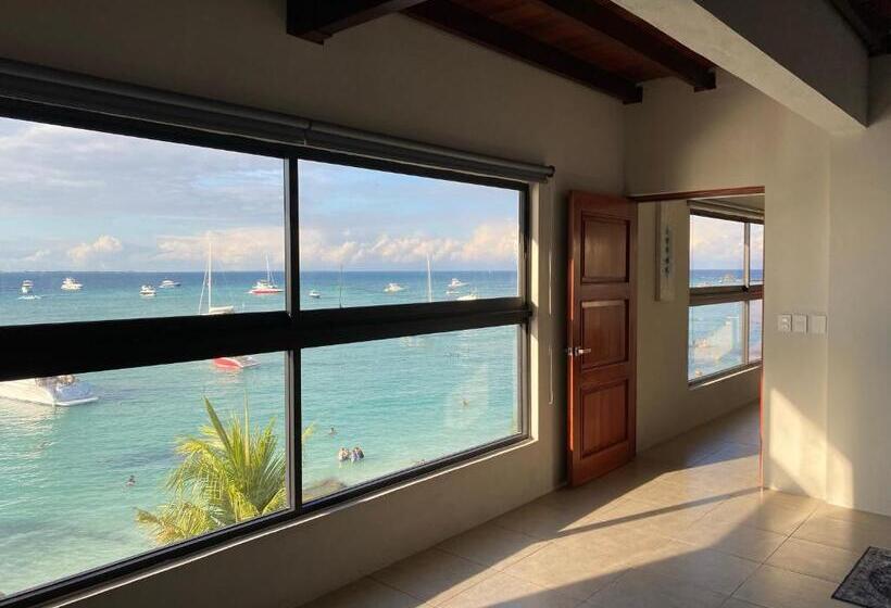 شقة غرفة واحدة مطلة على البحر, Cuxos Hotel Beachfront
