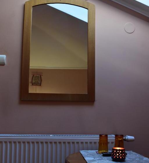 غرفة كومفورت, Family Hotel Bashtina Kashta