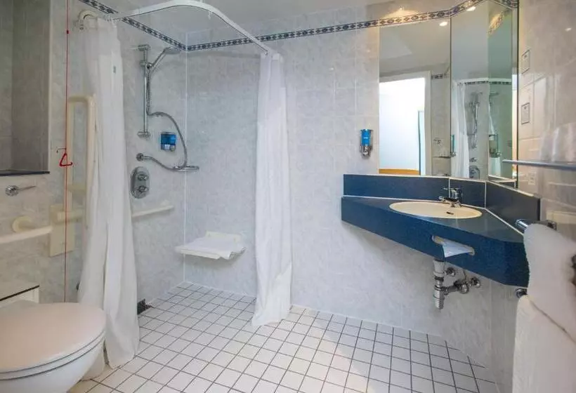 اتاق استاندارد برای معلولان, Holiday Inn Express Manchester   Salford Quays, An Ihg