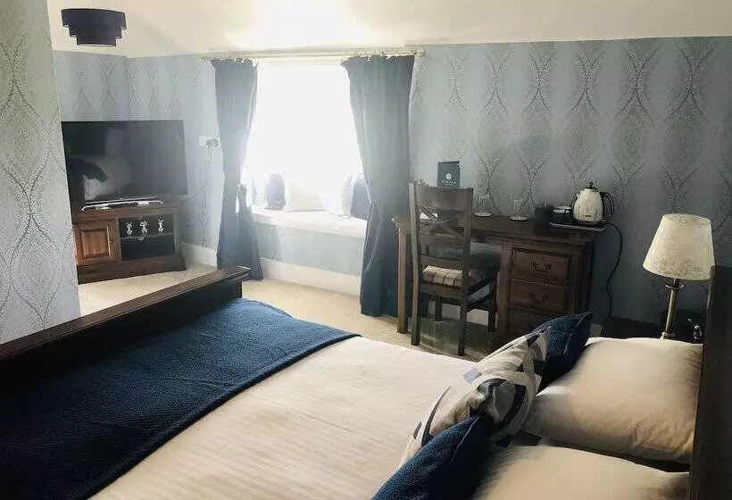 デラックスルーム, Oswald House