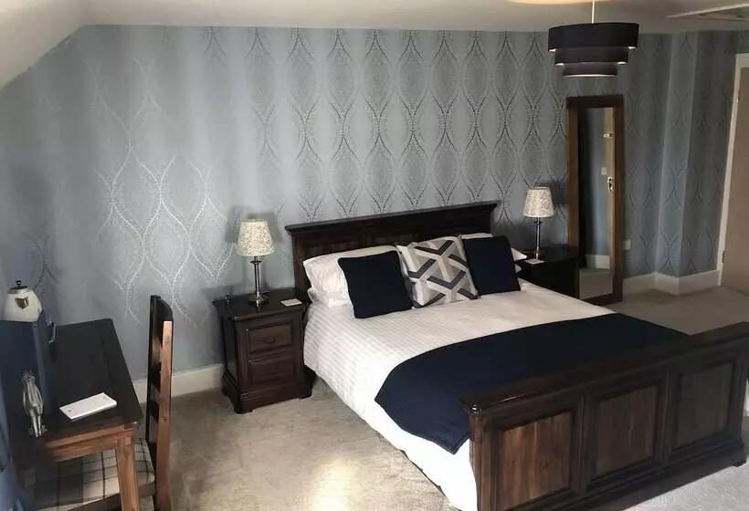 デラックスルーム, Oswald House