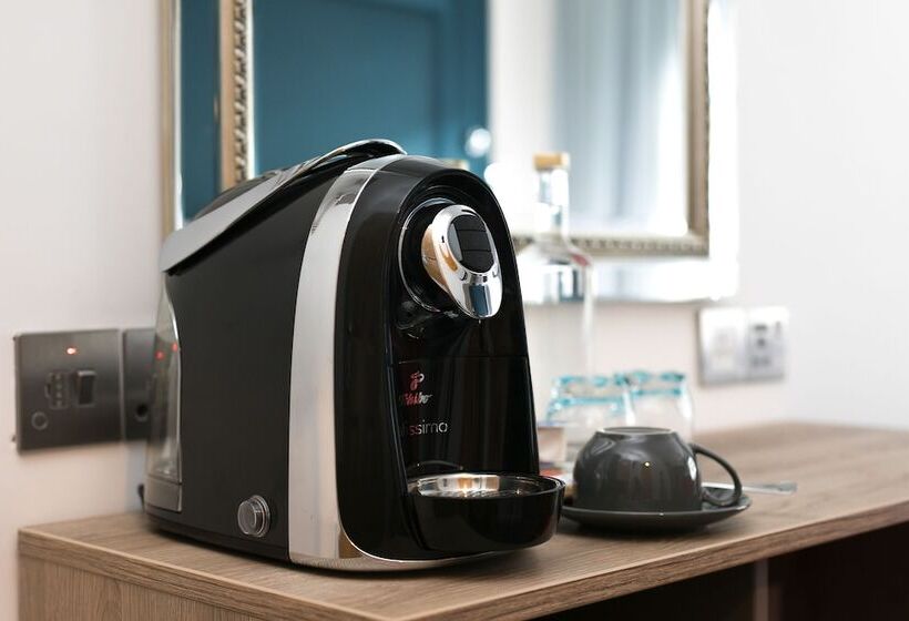 Номер Deluxe, Park Avenue J Hotel London Hyde Park