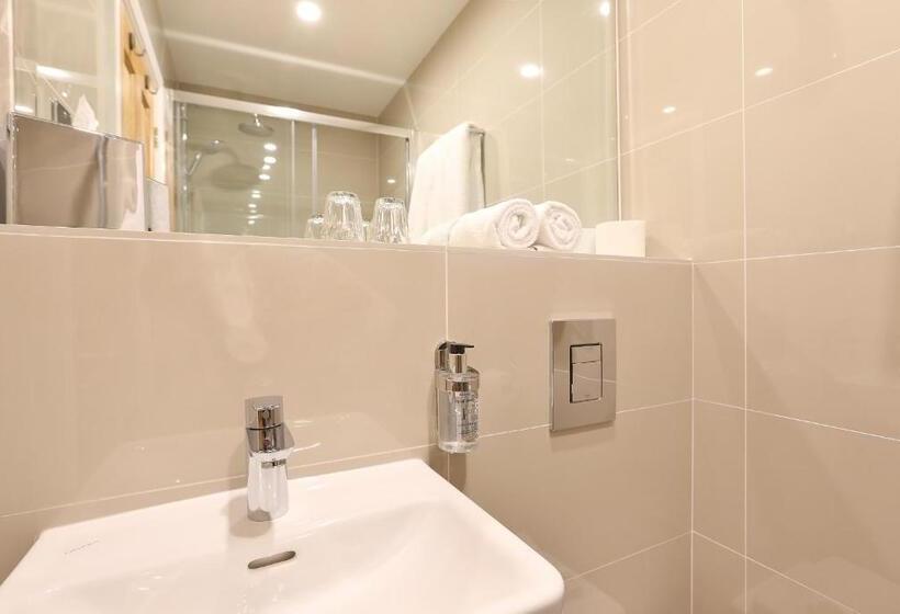 Номер Стандарт Индивидуальный, Park Avenue J Hotel London Hyde Park