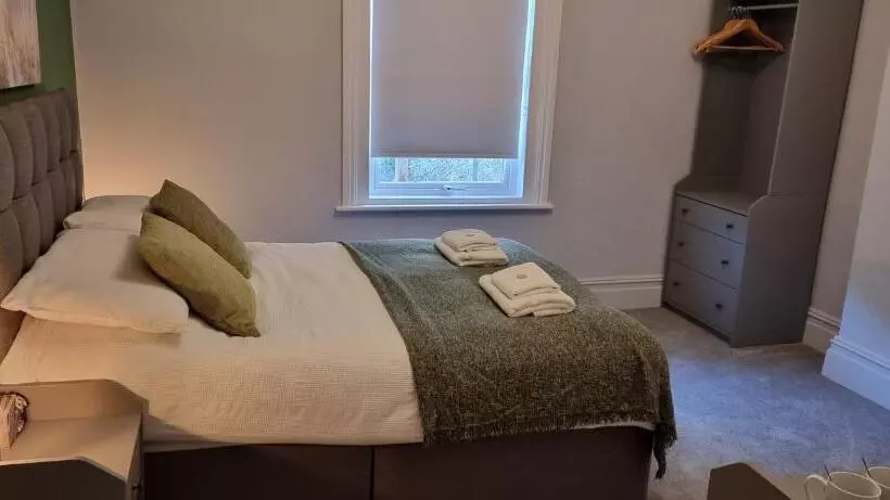 Quarto standard, Rowcroft Lodge