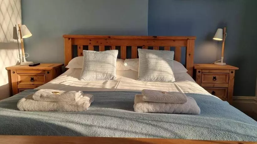 Quarto Standard Cama King, Rowcroft Lodge