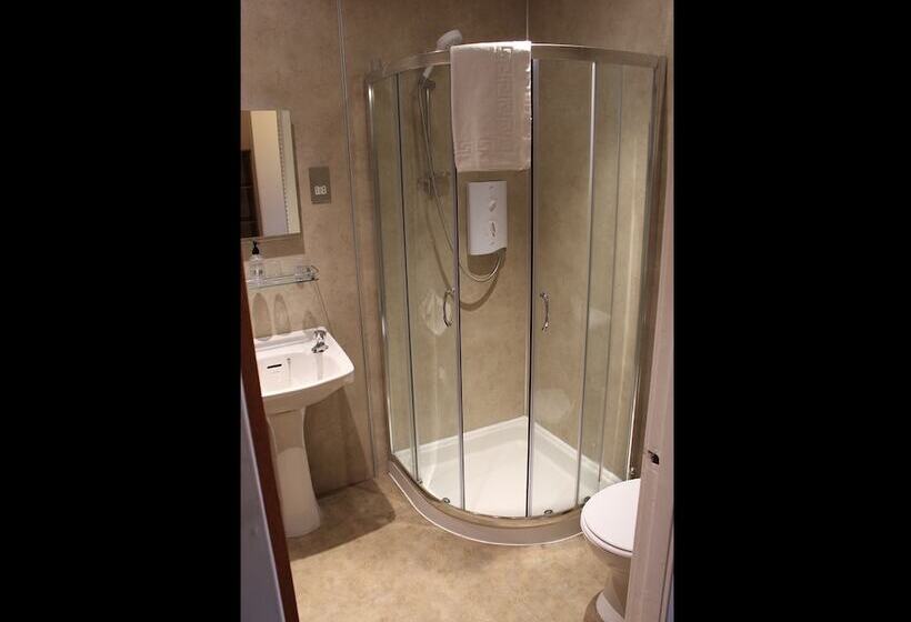 Номер Стандарт, Smithton