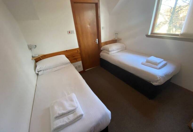 Номер Стандарт, Smithton