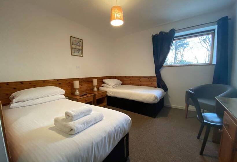 Номер Стандарт, Smithton