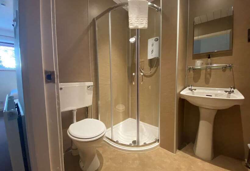 Номер Стандарт, Smithton