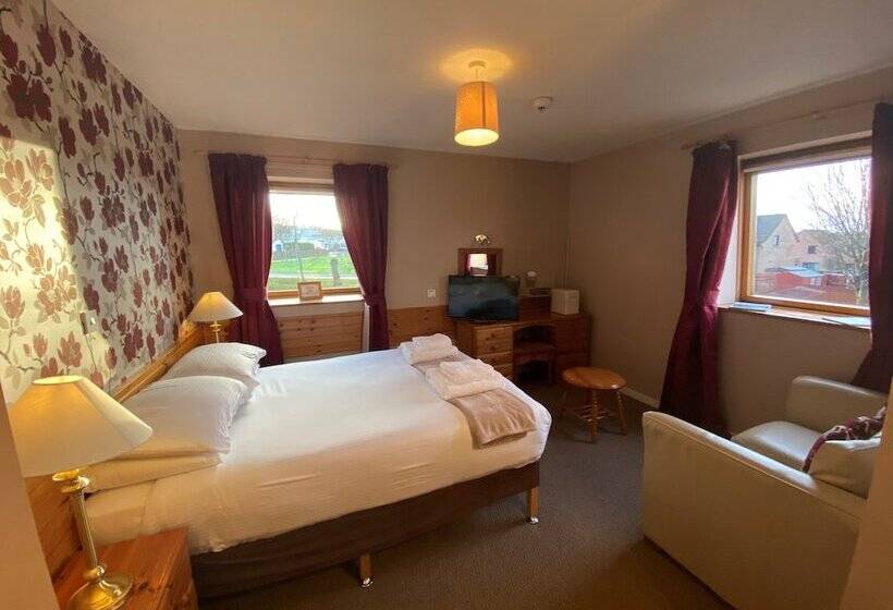 Номер Стандарт, Smithton