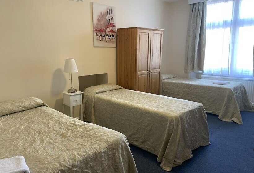 四人标准间, St Simeon