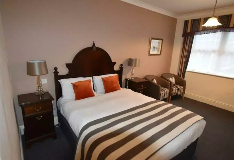 スタンダードルーム, Taunton Town House
